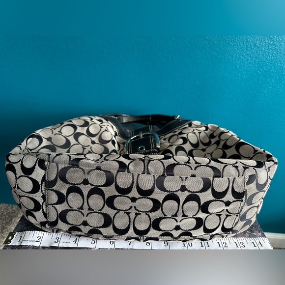 Coach Signature Monogram Soho Lynn Black Canvas Leather Shoulder Bag - Picture 6 of 12